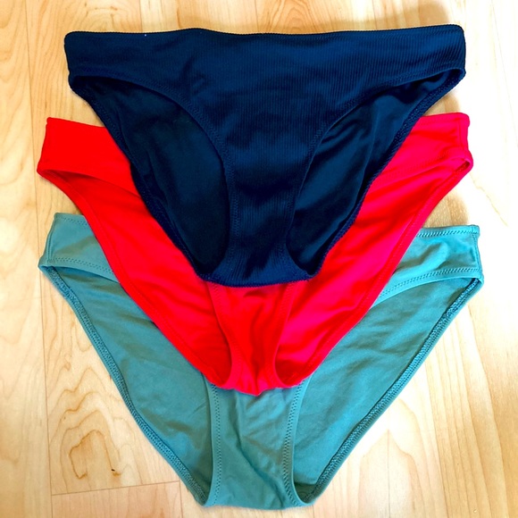 bundle of 3 aerie bikini bottoms size small - Picture 1 of 5